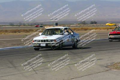 media/Oct-01-2022-24 Hours of Lemons (Sat) [[0fb1f7cfb1]]/10am (Front Straight)/